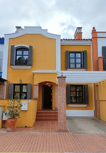 https://cdn.resales-online.com/public/3evhskmhln/properties/07ad1bbc1f8911eca97d0217bc231ef4/w1200/54-cba5c6f0c186831e5b449ecd59074d41.jpg?v=1632910434
