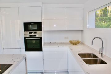 https://cdn.resales-online.com/public/607egr68dk/properties/3a69801c07eb11ecaa340217bc231ef4/w1200/64-007290d858e939c7b4c4023ae016965a.jpg?v=1661422998
