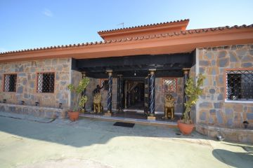 https://cdn.resales-online.com/public/2clagkpr0e/properties/dmussxiywgecica/w1200/2-5bd7b9d04b45e33852eaf0ec6670150d.jpg?v=1527016685