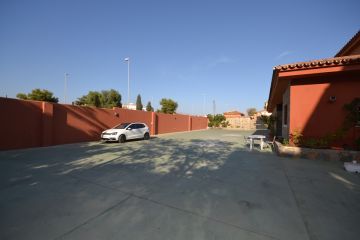 https://cdn.resales-online.com/public/2clagkpr0e/properties/dmussxiywgecica/w1200/17-dd5fcd4f0eb487dfa3803f7e20814c0e.jpg?v=1527016685