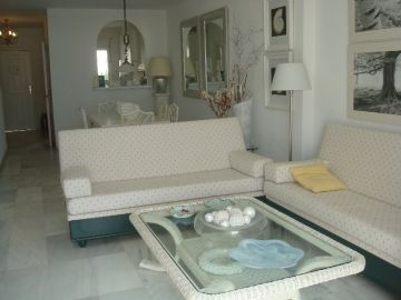 https://cdn.resales-online.com/public/t2k3jmpl4k/properties/nwcbbizepfekzgp/w1200/13-5fd73dea700db77384c091ca9818b1a9.jpg?v=1608550851