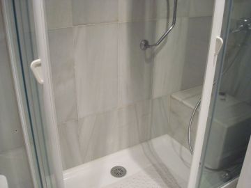 https://cdn.resales-online.com/public/t2k3jmpl4k/properties/nwcbbizepfekzgp/w1200/34-2e8657844e540eba0189d71f472ffca9.jpg?v=1608550851