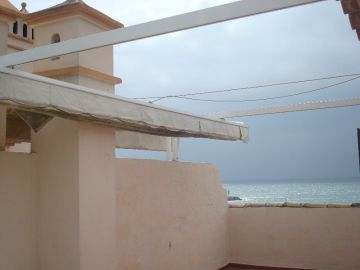 https://cdn.resales-online.com/public/t2k3jmpl4k/properties/nwcbbizepfekzgp/w1200/39-a493fe9149752455d4aa759b42ca0ea1.jpg?v=1608550851