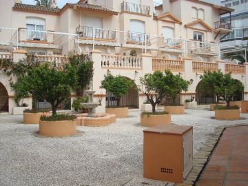 https://cdn.resales-online.com/public/t2k3jmpl4k/properties/nwcbbizepfekzgp/w1200/52-aa08978ddec66a09ad5932aa90b5d90c.jpg?v=1608550851