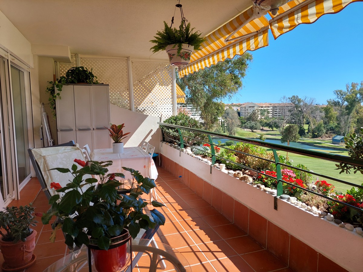 https://cdn.resales-online.com/public/onqgbg2aal/properties/2bccd8302a6811eca97d0217bc231ef4/w1200/12-53013098fcab6c38b1379cd33298e050.jpg?v=1634144708
