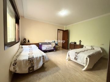 https://cdn.resales-online.com/public/8japs2pkup/properties/4b871b5822b311eca97d0217bc231ef4/w1200/12-53013098fcab6c38b1379cd33298e050.jpg?v=1634317218