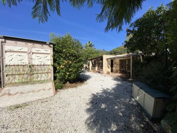 https://cdn.resales-online.com/public/z520bl129f/properties/c84453ee376b11eca97d0217bc231ef4/w1200/16-ec67b526875bf0124b6ce4328a754439.jpg?v=1636621846