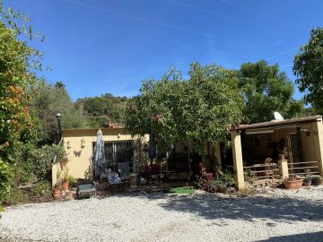https://cdn.resales-online.com/public/z520bl129f/properties/c84453ee376b11eca97d0217bc231ef4/w1200/20-d1f7658cbe4ba6cd8666fec30fba80ad.jpg?v=1636621846