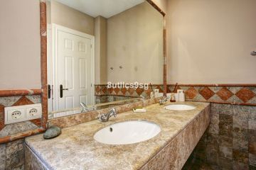 https://cdn.resales-online.com/public/8utllcs9sg/properties/e0b28300f18211ebaa340217bc231ef4/w1200/17-dd5fcd4f0eb487dfa3803f7e20814c0e.jpg?v=1636462741