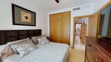 https://cdn.resales-online.com/public/6ocoehzhpl/properties/ba9bdea445fb11eca97d0217bc231ef4/w1200/7-aa4cc561180b369757c0bb4af9886cd3.jpg?v=1636977211