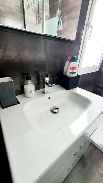 https://cdn.resales-online.com/public/qpsidi4ccn/properties/82d342ea464911eca97d0217bc231ef4/w1200/13-5fd73dea700db77384c091ca9818b1a9.jpg?v=1637010981