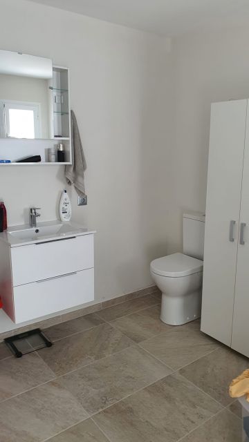 https://cdn.resales-online.com/public/qpsidi4ccn/properties/82d342ea464911eca97d0217bc231ef4/w1200/28-ef19a2c59920e2e087cd278a51b6dbf8.jpg?v=1637010981