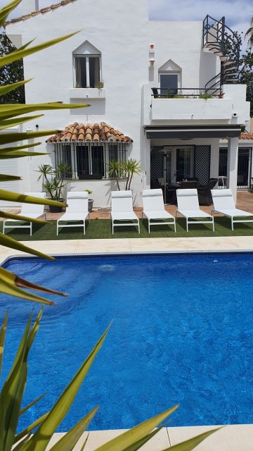 https://cdn.resales-online.com/public/qpsidi4ccn/properties/82d342ea464911eca97d0217bc231ef4/w1200/57-55cd4b06d752ba6702add315b86f7c65.jpg?v=1637010981