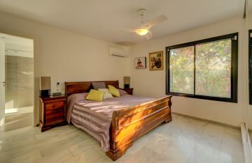 https://cdn.resales-online.com/public/v8b00unuc7/properties/ef57e87a46c811eca97d0217bc231ef4/w1200/34-2e8657844e540eba0189d71f472ffca9.jpg?v=1637245456