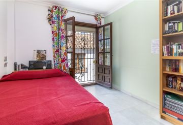 https://cdn.resales-online.com/public/1bqt55a2f5/properties/79579a904eab11eca97d0217bc231ef4/w1200/22-bcf8e6250e0bab365f900a8ac31ac040.jpg?v=1637941680