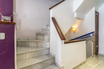 https://cdn.resales-online.com/public/1bqt55a2f5/properties/79579a904eab11eca97d0217bc231ef4/w1200/29-7c2f312881aea9bbe9ddaeb9640e2c9a.jpg?v=1637941680