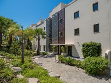 https://cdn.resales-online.com/public/k1850j3m5p/properties/9ea1d67e520511eca97d0217bc231ef4/w1200/32-e7f90ea5feef5e01d64d74d6b6d8a834.jpg?v=1638454000