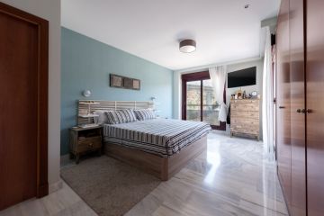 https://cdn.resales-online.com/public/sjfjhu3jtj/properties/8967fe40592a11eca97d0217bc231ef4/w1200/21-2c707e7c511429b4f8ec4ee5f221ddb6.jpg?v=1639086568