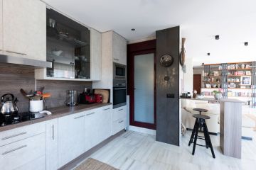 https://cdn.resales-online.com/public/sjfjhu3jtj/properties/8967fe40592a11eca97d0217bc231ef4/w1200/23-79897b85162c6a486c7a4d1eb46924dd.jpg?v=1639086568