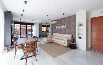 https://cdn.resales-online.com/public/sjfjhu3jtj/properties/8967fe40592a11eca97d0217bc231ef4/w1200/7-aa4cc561180b369757c0bb4af9886cd3.jpg?v=1639086568