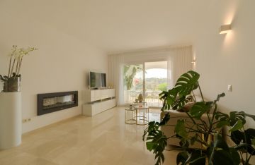https://cdn.resales-online.com/public/v8b00unuc7/properties/cc68eeaf04ba11ecaa340217bc231ef4/w1200/12-53013098fcab6c38b1379cd33298e050.jpg?v=1629802041