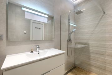 https://d3jxidk6b5uja1.cloudfront.net/public/ptqy2bqrx5/properties/c17793ad2fff11eba13006b3c6b82ba8/w1200/17-dd5fcd4f0eb487dfa3803f7e20814c0e.jpg?v=1626160585
