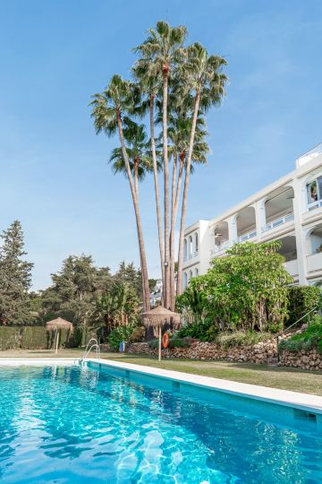 https://cdn.resales-online.com/public/jja1jz8h5h/properties/8f42e85a9f6911eca97d0217bc231ef4/w1200/25-45e7a00e8ada30030040e20a35fbccfd.jpg?v=1646807226