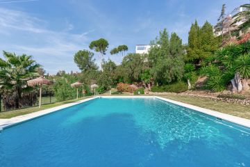 https://cdn.resales-online.com/public/jja1jz8h5h/properties/8f42e85a9f6911eca97d0217bc231ef4/w1200/29-7c2f312881aea9bbe9ddaeb9640e2c9a.jpg?v=1646807226