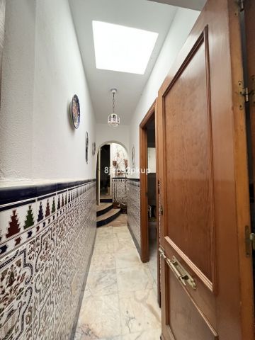 https://cdn.resales-online.com/public/8japs2pkup/properties/0d67d14593c011eca97d0217bc231ef4/w1200/5-3595ad71cbd87be6c3643a4285ef4791.jpg?v=1645613040