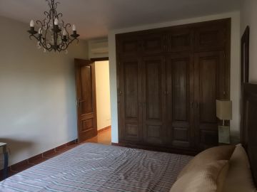 https://cdn.resales-online.com/public/lahrid967e/properties/63c47222a39b11eca97d0217bc231ef4/w1200/11-20939a0134ad724a8cb2a801094d15a4.jpg?v=1647272070