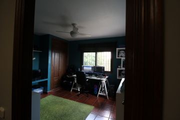https://cdn.resales-online.com/public/lahrid967e/properties/63c47222a39b11eca97d0217bc231ef4/w1200/27-f6e8bc237ba13ac4c268badec6354f3d.jpg?v=1648853537