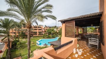 https://cdn.resales-online.com/public/c1vmnhgt2j/properties/d4f378d6a44611eca97d0217bc231ef4/w1200/23-79897b85162c6a486c7a4d1eb46924dd.jpg?v=1647361837