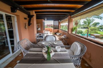 https://cdn.resales-online.com/public/c1vmnhgt2j/properties/d4f378d6a44611eca97d0217bc231ef4/w1200/25-45e7a00e8ada30030040e20a35fbccfd.jpg?v=1647361837