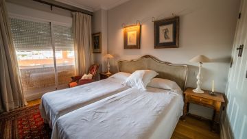 https://cdn.resales-online.com/public/c1vmnhgt2j/properties/d4f378d6a44611eca97d0217bc231ef4/w1200/6-241328e1bcc9c0d8ce1222beb6c967a8.jpg?v=1647361837