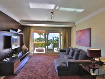 https://cdn.resales-online.com/public/89kebbpqnb/properties/ocimggmkkccdtwu/w1200/2-5bd7b9d04b45e33852eaf0ec6670150d.jpg?v=1557251975