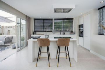 https://cdn.resales-online.com/public/7rg1k5rn6p/properties/f65858dbadd111eca97d0217bc231ef4/w1200/11-20939a0134ad724a8cb2a801094d15a4.jpg?v=1648392997