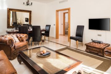 https://cdn.resales-online.com/public/avr9vuq8uu/properties/8f358f26962611eca97d0217bc231ef4/w1200/11-20939a0134ad724a8cb2a801094d15a4.jpg?v=1647608060