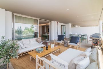 https://cdn.resales-online.com/public/jja1jz8h5h/properties/820b9cfcb23a11eca97d0217bc231ef4/w1200/39-a493fe9149752455d4aa759b42ca0ea1.jpg?v=1648876090