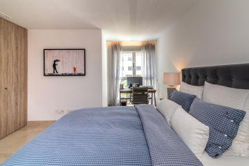 https://cdn.resales-online.com/public/jja1jz8h5h/properties/820b9cfcb23a11eca97d0217bc231ef4/w1200/9-467d0cee5b725f3ef65f102a0c2e69c0.jpg?v=1648876090