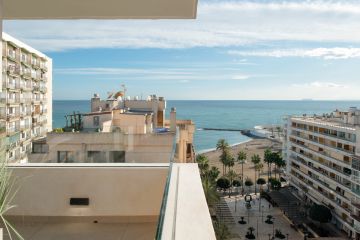 https://cdn.resales-online.com/public/6u5vbuh1hk/properties/61b33641ba1e11eca97d0217bc231ef4/w1200/21-2c707e7c511429b4f8ec4ee5f221ddb6.jpg?v=1649743619