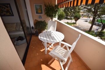 https://cdn.resales-online.com/public/anqqltgsqf/properties/2d9f64afbfb011eca97d0217bc231ef4/w1200/18-cc72f169493c096e712837ff5d8b6e41.jpg?v=1650359534