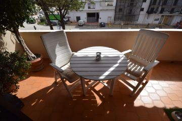 https://cdn.resales-online.com/public/anqqltgsqf/properties/2d9f64afbfb011eca97d0217bc231ef4/w1200/7-aa4cc561180b369757c0bb4af9886cd3.jpg?v=1650359534