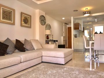 https://cdn.resales-online.com/public/srkj52ppih/properties/957a9dc7c53c11eca97d0217bc231ef4/w1200/17-dd5fcd4f0eb487dfa3803f7e20814c0e.jpg?v=1650968629