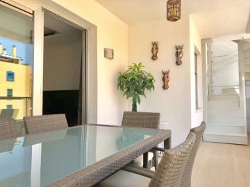 https://cdn.resales-online.com/public/srkj52ppih/properties/957a9dc7c53c11eca97d0217bc231ef4/w1200/19-d0ed7da2012a09046d307c195d98e7d6.jpg?v=1650968629