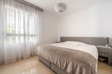 https://cdn.resales-online.com/public/jnltv6klry/properties/0a12e626c70b11eca97d0217bc231ef4/w1200/18-cc72f169493c096e712837ff5d8b6e41.jpg?v=1651169008