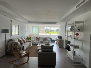 https://cdn.resales-online.com/public/sjfjhu3jtj/properties/e99efc09c7bf11eca97d0217bc231ef4/w1200/9-467d0cee5b725f3ef65f102a0c2e69c0.jpg?v=1651252628