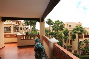 https://cdn.resales-online.com/public/qdjtjebe7p/properties/ef387750c6ad11eca97d0217bc231ef4/w1200/17-dd5fcd4f0eb487dfa3803f7e20814c0e.jpg?v=1651643300