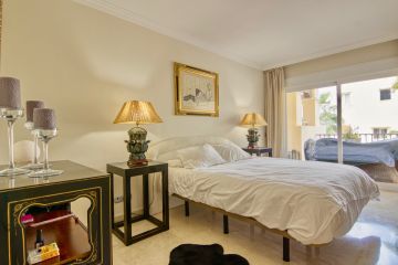 https://cdn.resales-online.com/public/qdjtjebe7p/properties/ef387750c6ad11eca97d0217bc231ef4/w1200/18-cc72f169493c096e712837ff5d8b6e41.jpg?v=1651643300