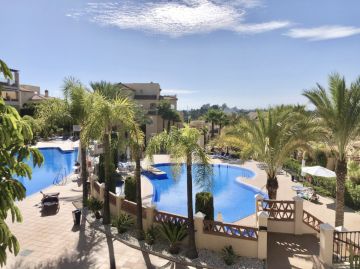 https://cdn.resales-online.com/public/qdjtjebe7p/properties/ef387750c6ad11eca97d0217bc231ef4/w1200/30-5e8634ec9576c9ad4825a6dec5b5d375.jpg?v=1651643300