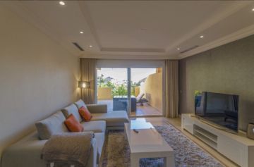 https://cdn.resales-online.com/public/g0fcfa5t1d/properties/8f585ed8cbd511eca97d0217bc231ef4/w1200/14-d70dc3102c00d7be0e872dfe1c1f86d7.jpg?v=1651691676